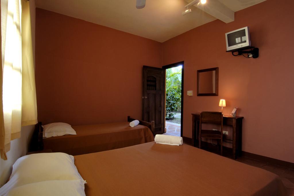 Hotel La Pergola Granada Δωμάτιο φωτογραφία