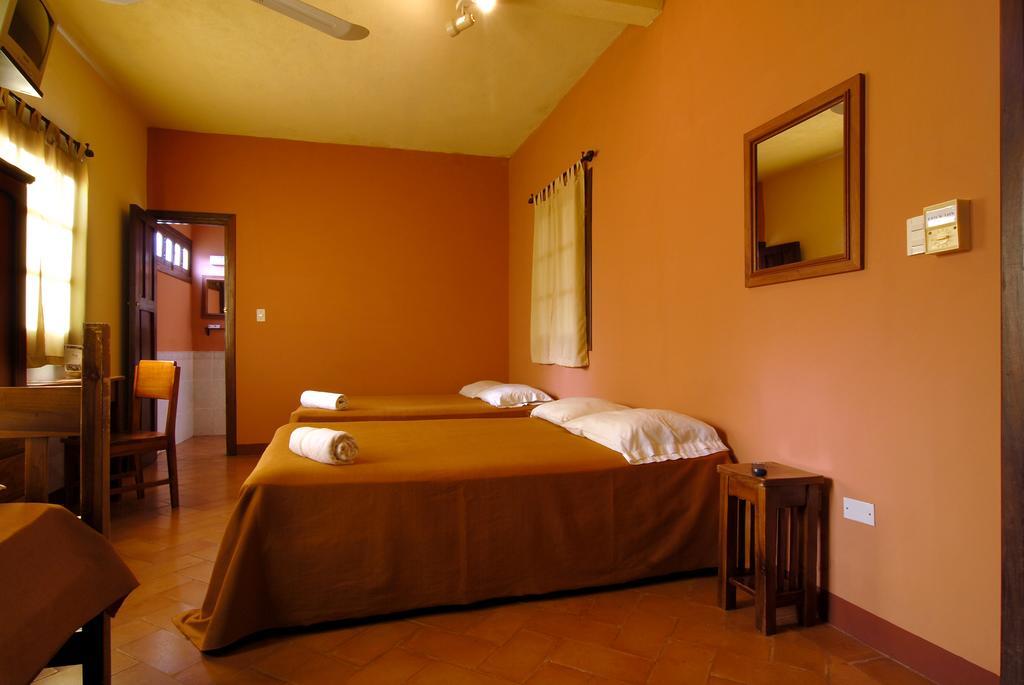 Hotel La Pergola Granada Δωμάτιο φωτογραφία